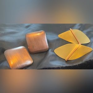 2 Pairs Vintage Women’s Earrings. Brass and Copper Posts. Pierced.